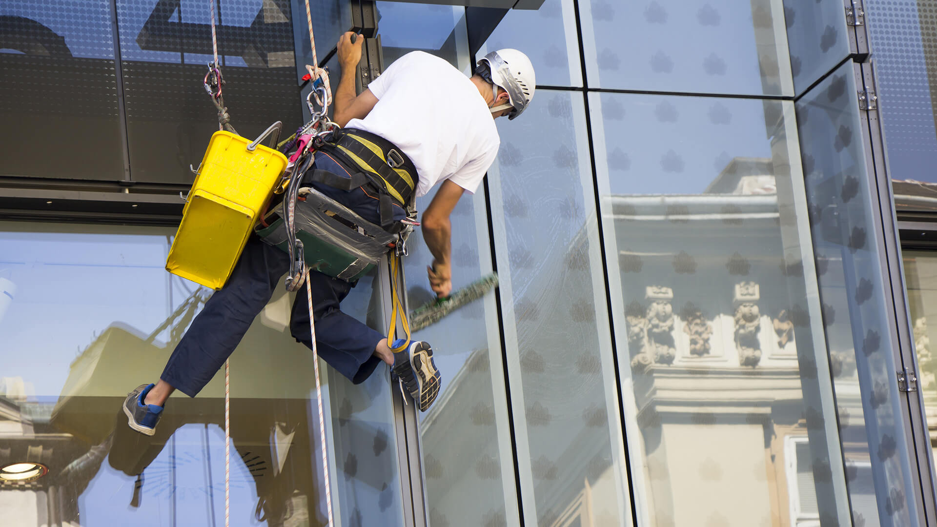Commercial  Window Cleaning